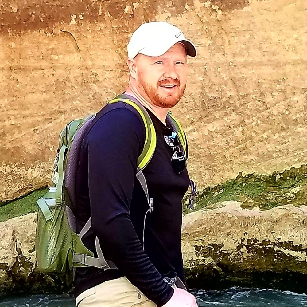Meet your Posher, Adam